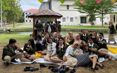 Kampung Kreasi Kita: Menghidupkan Tradisi dan Melestarikan Budaya Jawa dalam Karya Mahasiswa