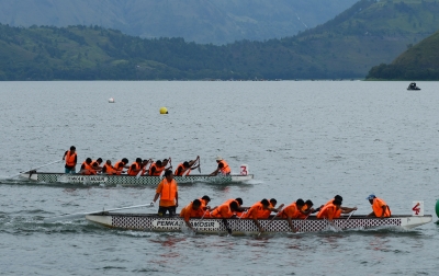 Lomba Solu Bolon Meriahkan Aquabike 2024 di Danau Toba, Pukau Rider dan Wisatawan