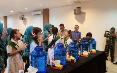 Camat Medan Maimun Peringati Hari Cuci Tangan di Global Prima National Plus School