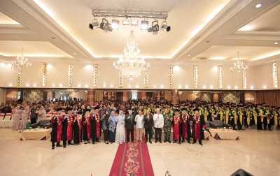 Wisuda Politeknik Unggul LP3M Medan, Terus Lakukan Pengembangan Menyongsong Indonesia Emas