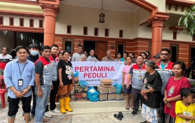 Salurkan Ratusan Paket Sembako, Pertamina Peduli Sigap Ringankan Beban Korban Banjir di Medan