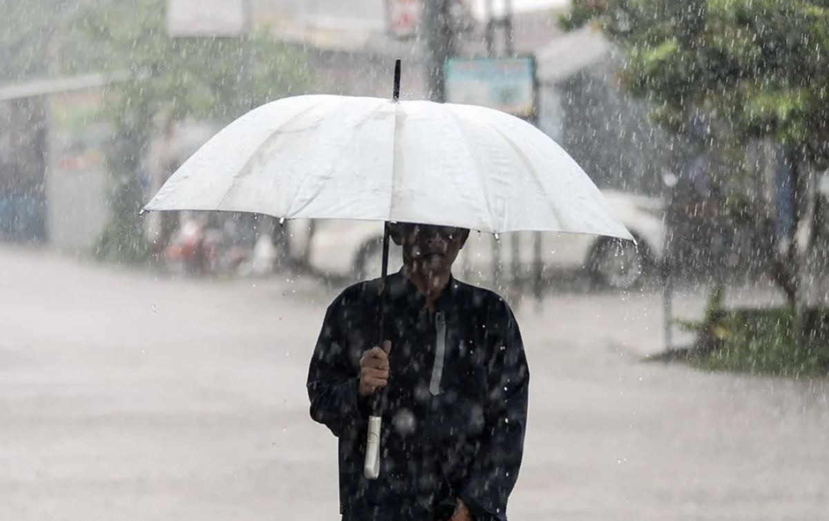 Waspada Hujan Petir di Sebagian Besar Wilayah Indonesia, Salah Satunya Medan