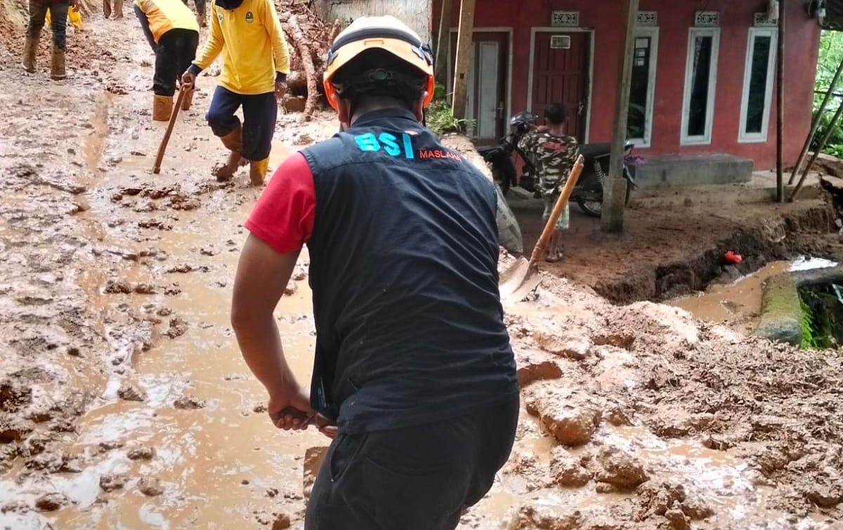 Respons Banjir Sukabumi, BSI Maslahat Turunkan Tim Kemanusiaan