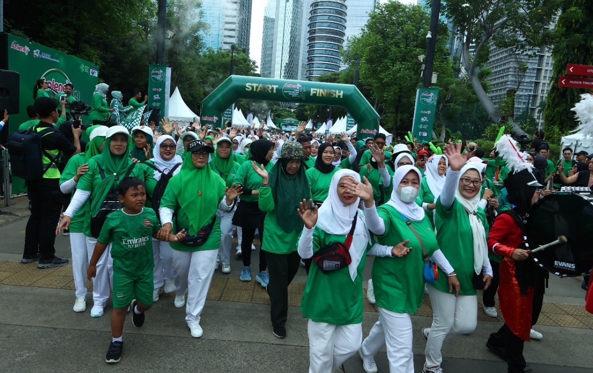 2 dari 5 Penduduk Indonesia Berisiko Osteoporosis, Yuk Jalan Kaki Setiap Hari dan Lengkapi Nutrisi