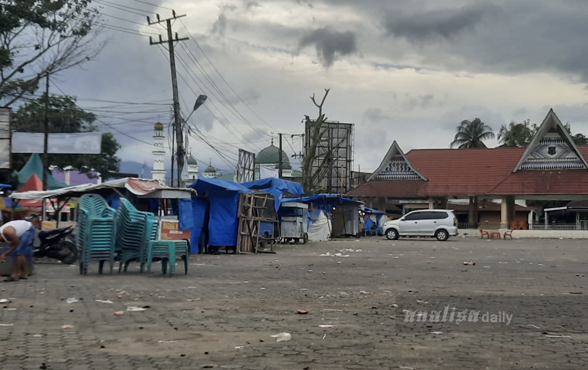 Pemkab Palas Ultimatum Pedagang Tidak Boleh Berjualan di Lapangan Merdeka, 1 Januari 2025 Harus Kosong