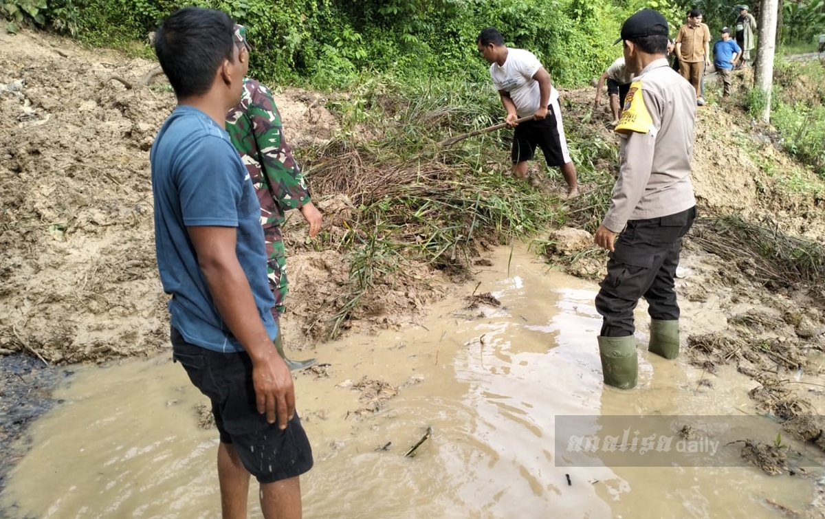 Longsor di Desa Mbetung - Juhar, Tidak Ada Korban Jiwa