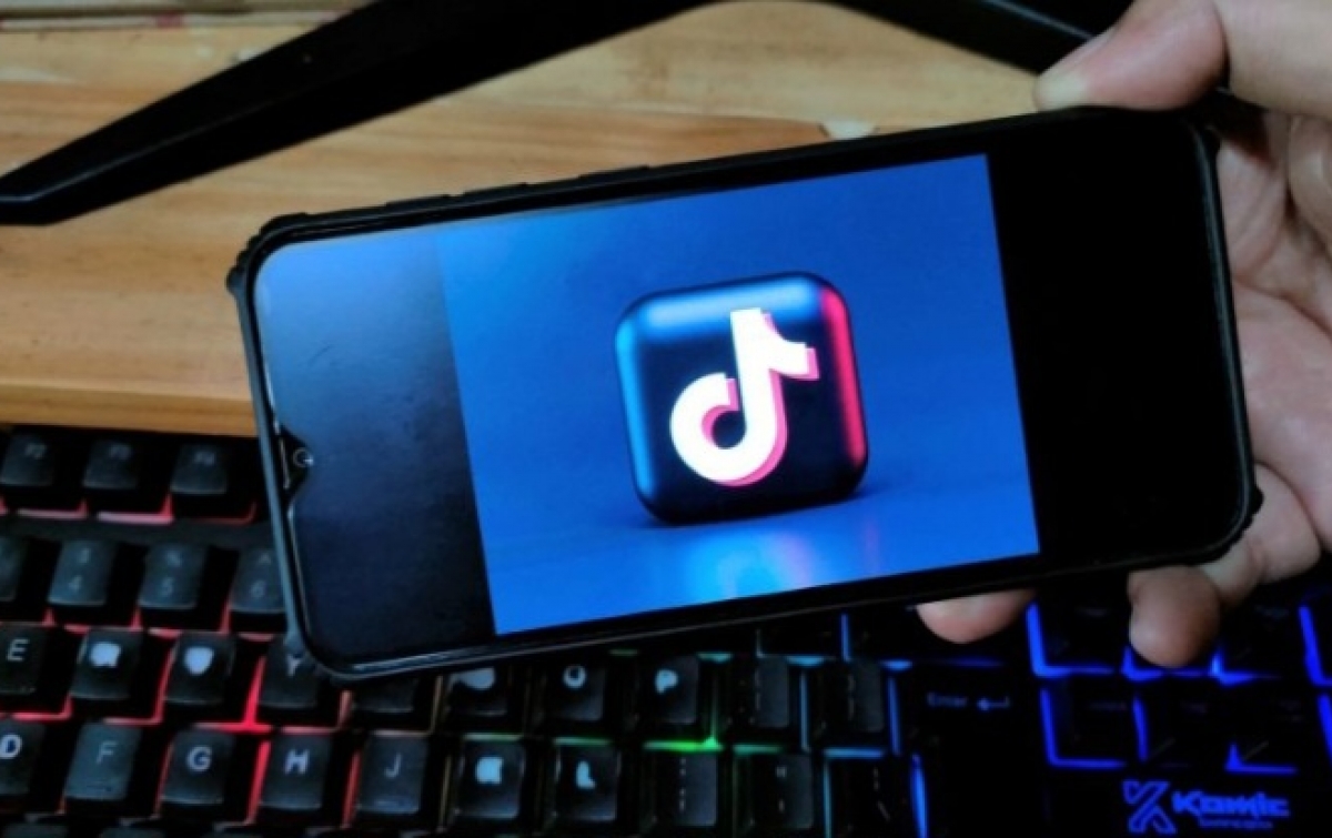 TikTok, Media Sosial Terpopuler 2024