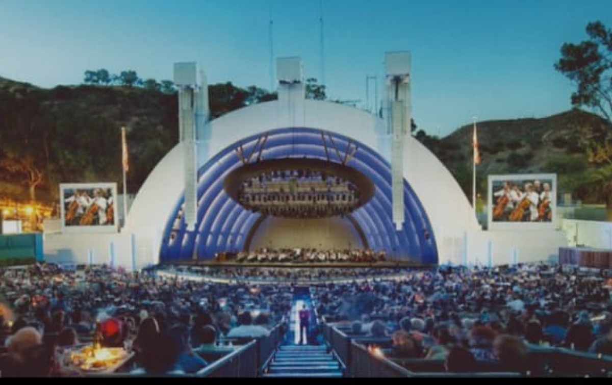 Kebakaran di Los Angeles Meluas, Bangunan Ikonik Hollywood Bowl Terancam