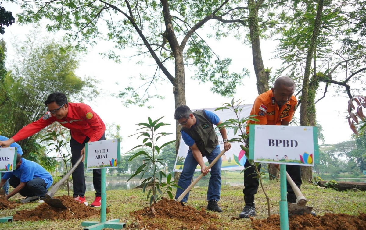 Peringati Hari Lingkungan Hidup Nasional, PLN UID Sumut Tebar Kebaikan Lewat Penanaman Pohon