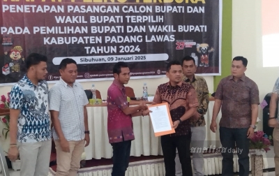 KPU Tetapkan Bupati Dan Wakil Bupati Padanglawas