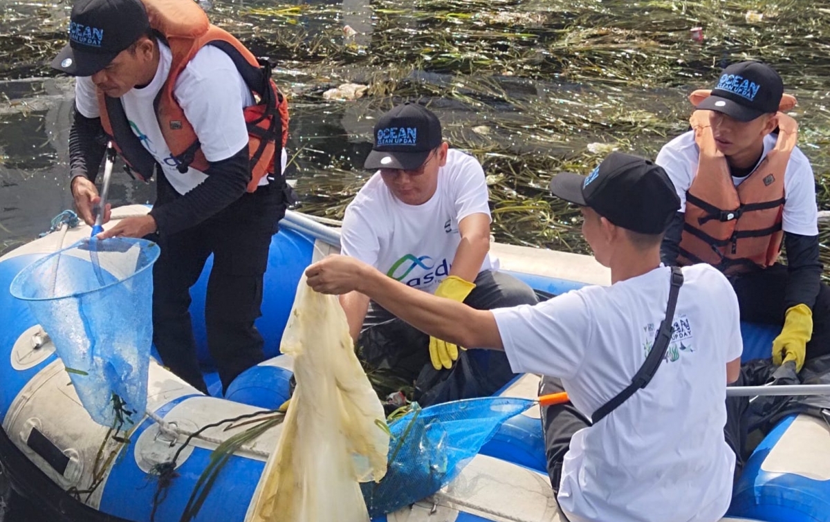 Hari Peduli Sampah 2025, ASDP Dorong Ekonomi Sirkular Daur Ulang 100 Kg Limbah Tekstil