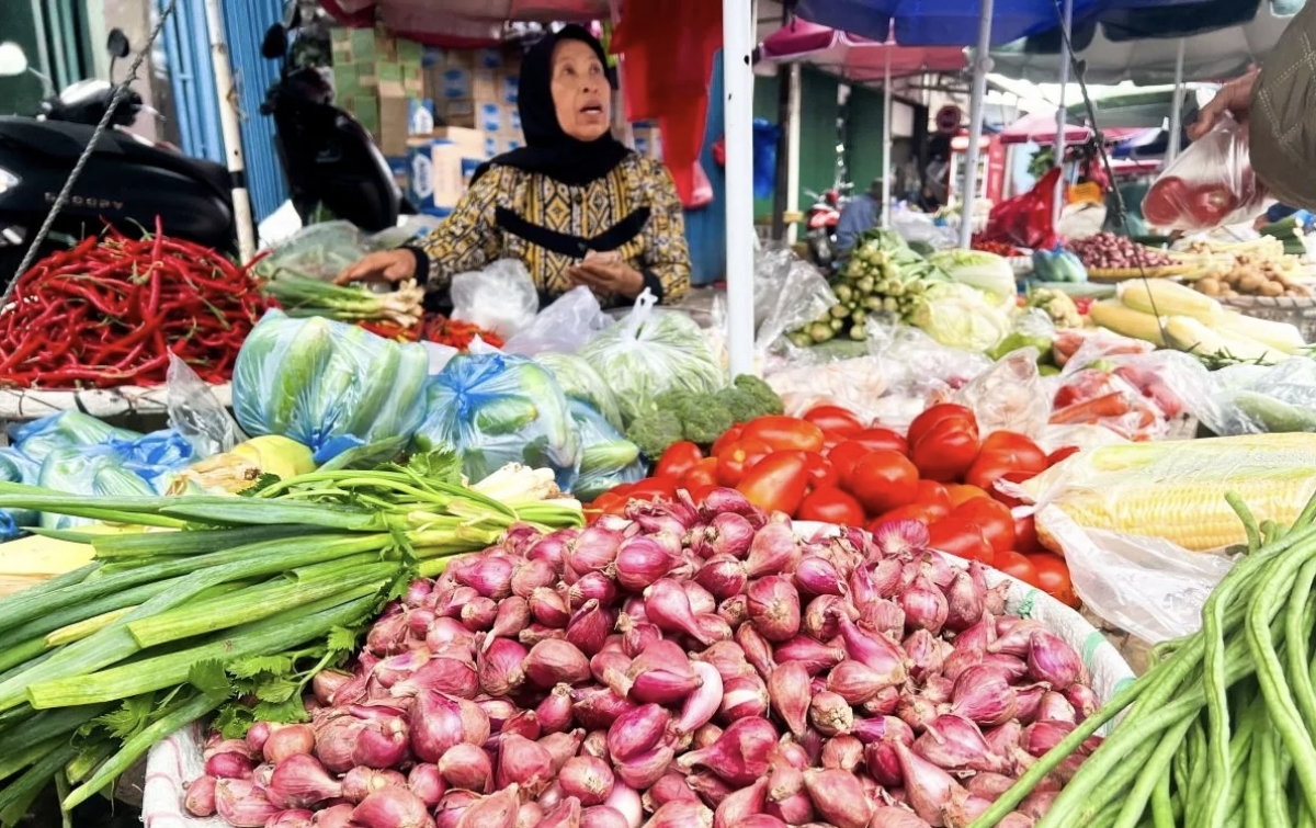 Harga Pangan Jumat 28 Februari 2025: Cabai Rawit Rp82.450/Kg, Bawang Merah Rp36.850/Kg