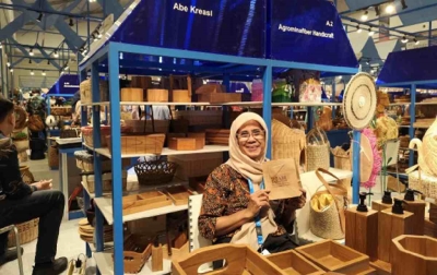 Ciptakan Produk Ramah Lingkungan, Peserta BRI UMKM EXPO(RT) Ini Olah Limbah Jati Jadi Produk Multifungsi