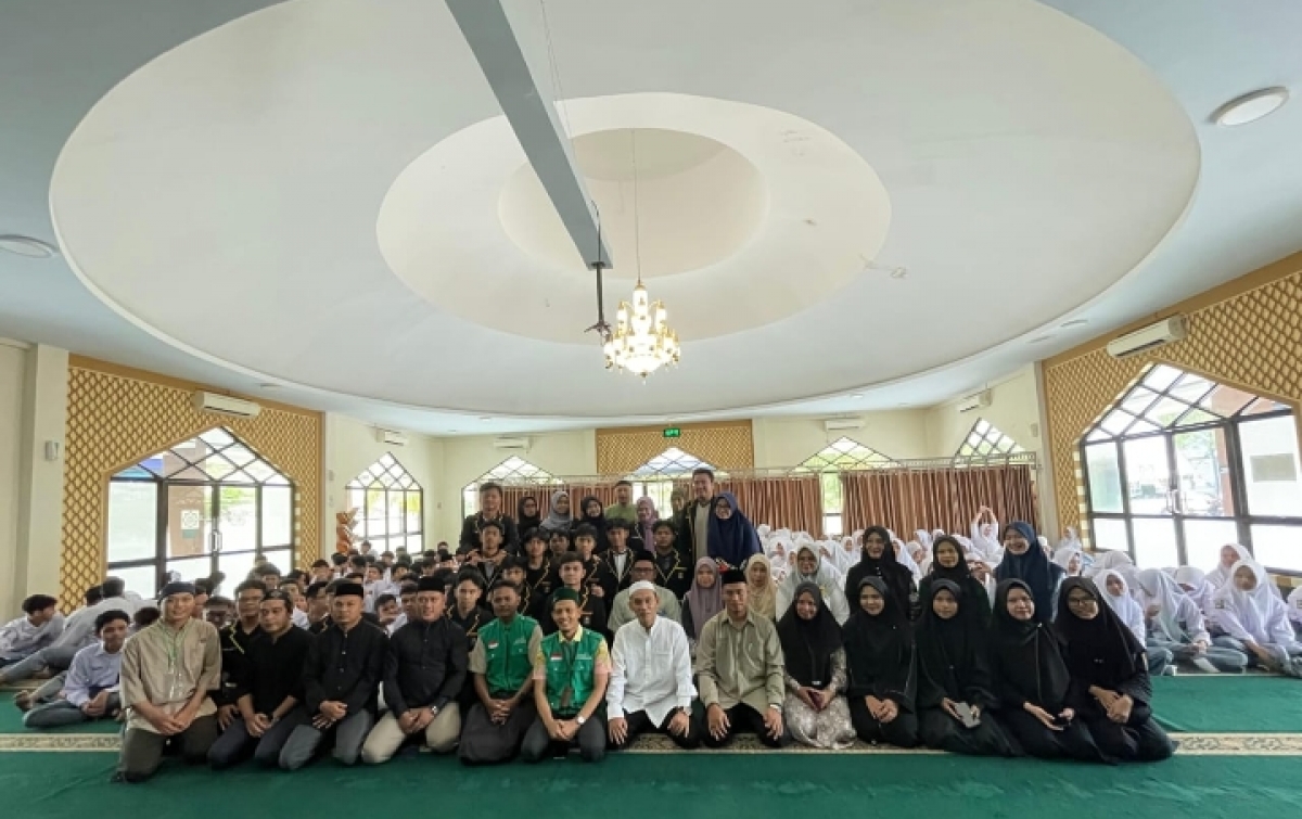 Ayah Yatim Indonesia dan SMA Harapan 3 Kolaborasi, Gelar Pesantren Kilat Ramadan 1446 Hijriah