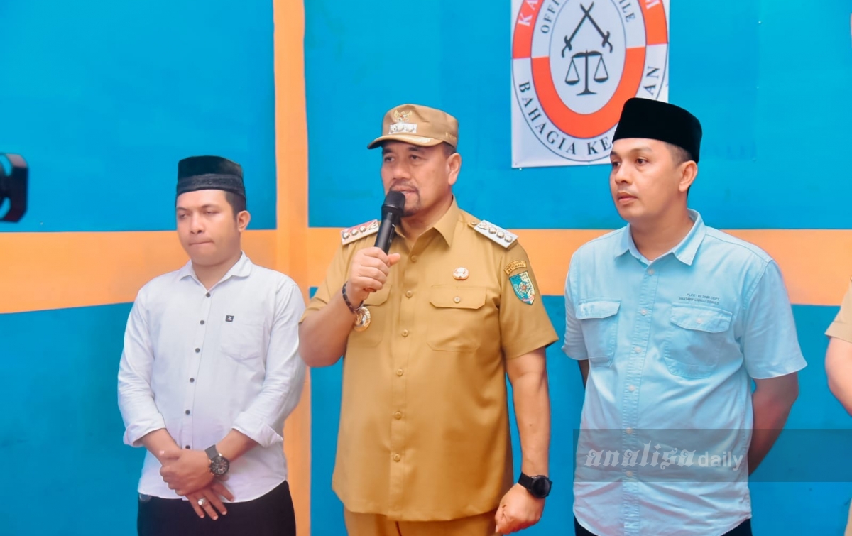 Bupati Batubara Baharuddin Resmikan Kantor Hukum Bahagia Keadilan