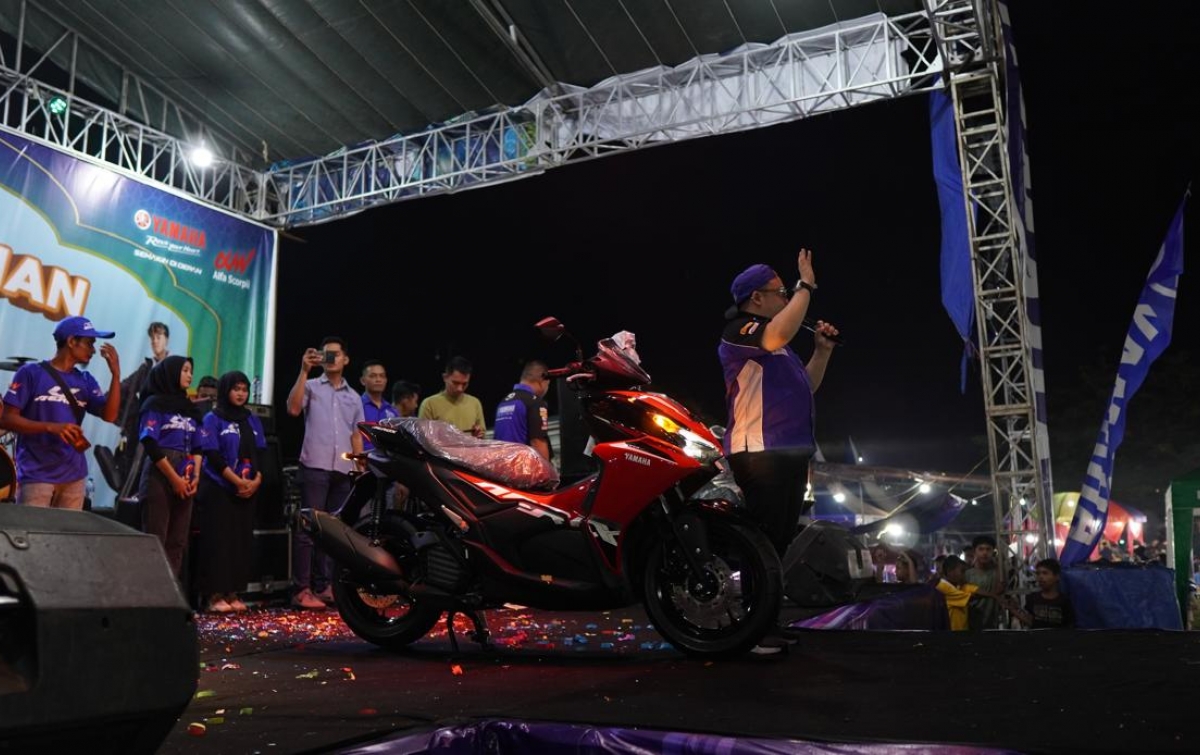 Pengunjung Bazar Ramadan di Tanjungmorawa Kagumi Fitur Yamaha Aerox Alpha