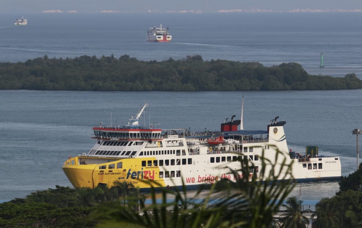 ASDP Terapkan Diskon Tarif Kendaraan Penumpang hingga 36 Persen Layanan Express Merak-Bakauheni