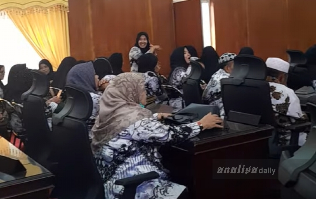 Sertifikasi Tak Cair dari Triwulan ke 4, tahun 2024 Para Guru Datangi DPRD Sidimpuan