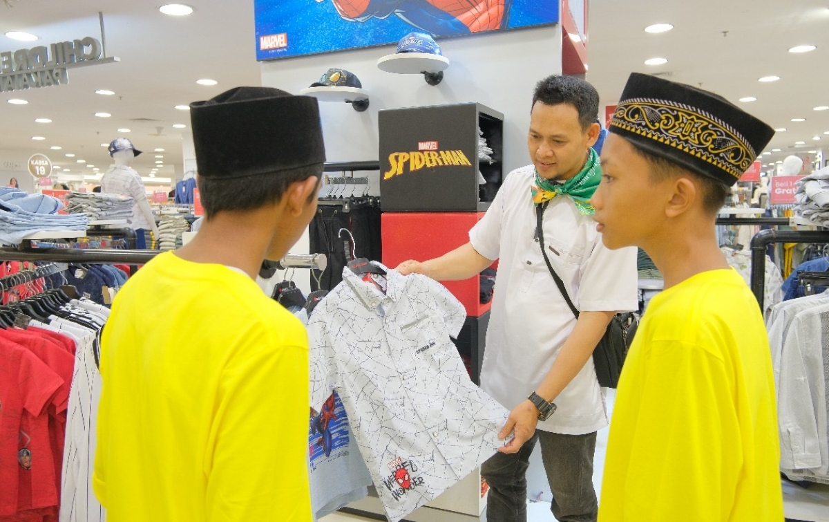 Pertamina Laksanakan SEBARAN, Semangat Berbagi Baju Lebaran untuk Anak Yatim