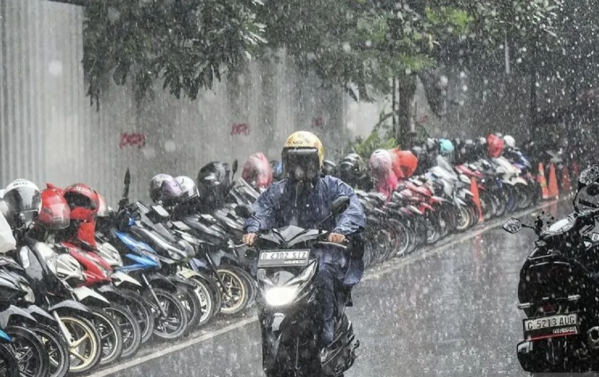 Hujan Ringan Diprakirakan Terjadi di Beberapa Kota Besar, Termasuk Medan