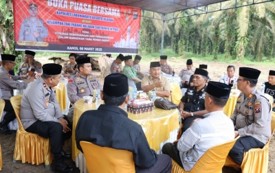 Kapolres Labuhanbatu Gelar Buka Puasa Bersama Kelompok Tani Padang Halaban