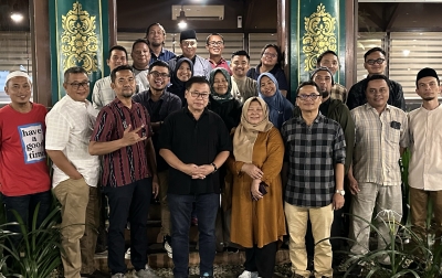 Buka Puasa Bersama Jurnalis di Medan, Sofyan Tan Ungkap Anggaran Beasiswa Hampir Lenyap