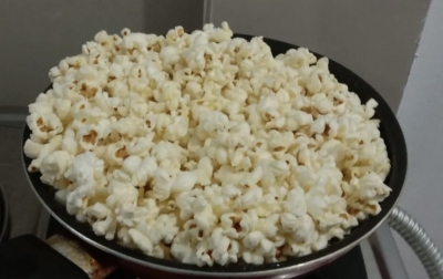 Peringatan! Bahaya Anak Balita Mengonsumsi Popcorn