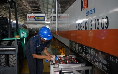 Mudik Lebaran 2025, KA Bandara Medan Siapkan Trainset KRDE Woojin hingga Kereta Pembangkit