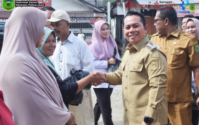 Bantu Warga Ekonomi Rendah, Pemkab Palas Gelar Pasar Murah Sembako