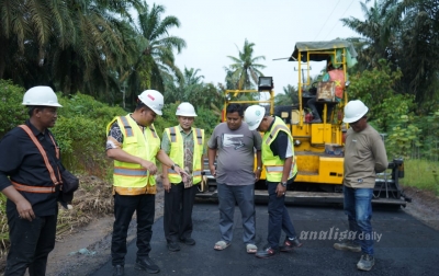 Wabup Asahan Kembali Tinjau Pengerjaan Peningkatan Infrastruktur Jalan