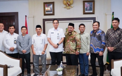 Rico Waas Terima Audensi DPC Prabowo Mania-08, Parulian Siregar: Siap jadi Mata Telinga Pemko Medan