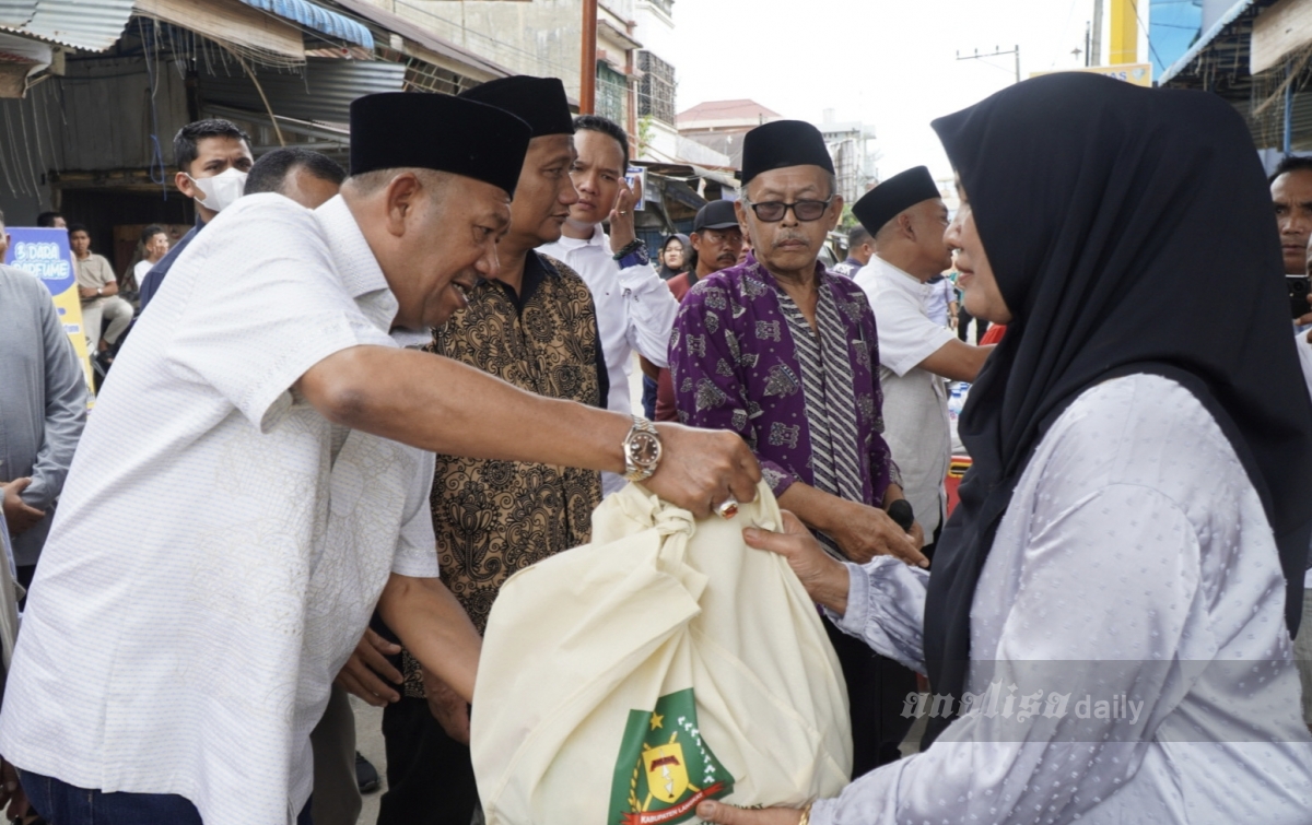 Melayat Tempat Duka Korban Kebakaran, Afandin Janji Secepatnya Berikan Bantuan Rp20 Juta Perumah