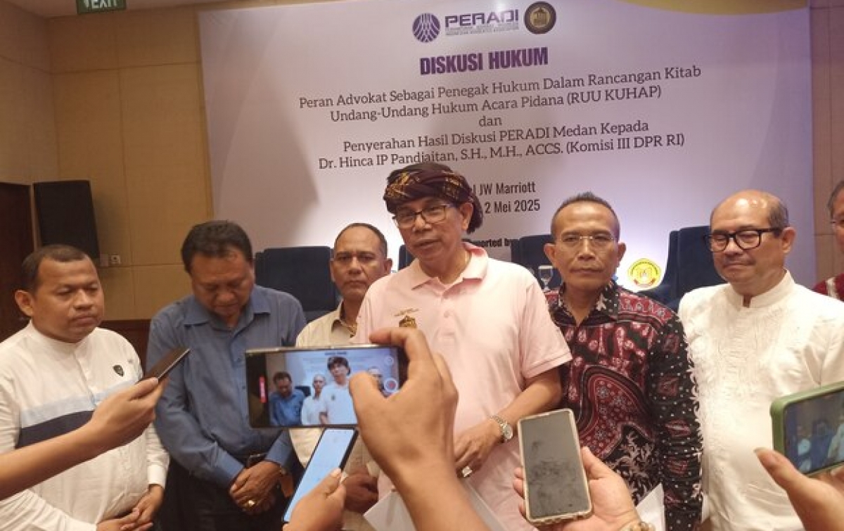 Terima Hasil Diskusi RUU KUHAP, Hinca Pandjaitan Apresiasi Kontribusi Pemikiran Advokat Medan