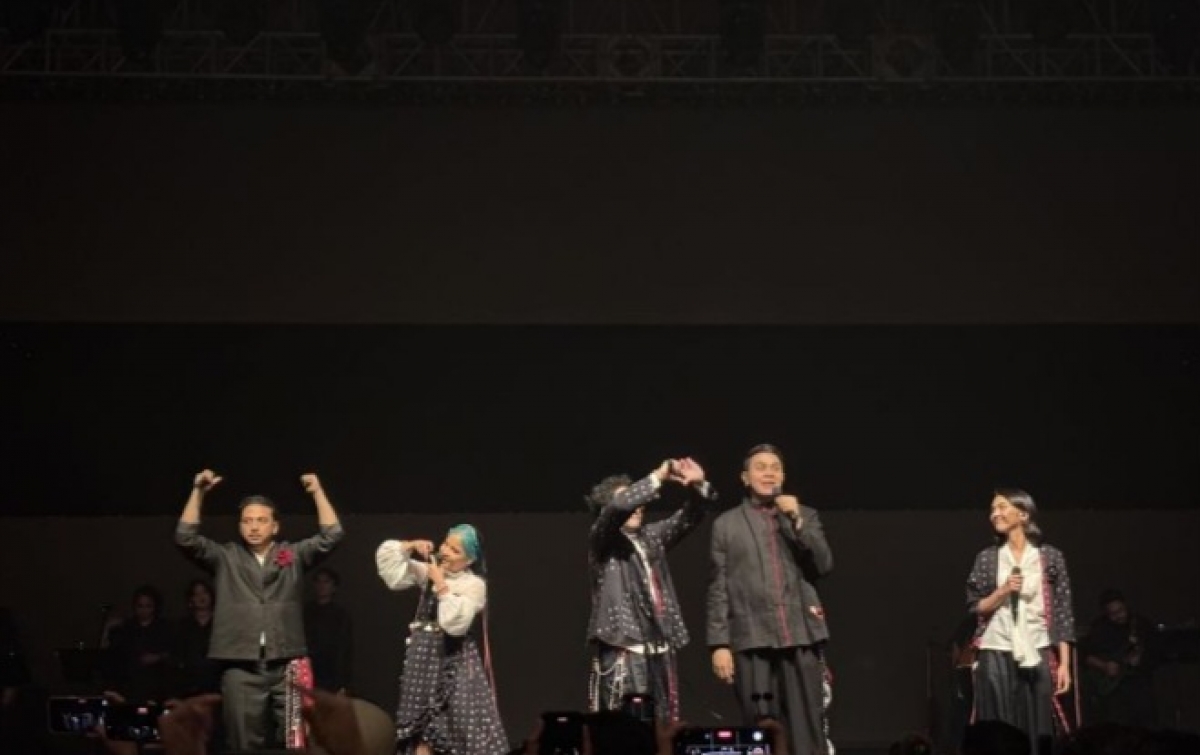 Tur SAMA SAMA Dimulai di Bandung, Kolaborasi 5 Musisi Ternama Tampil Memukau