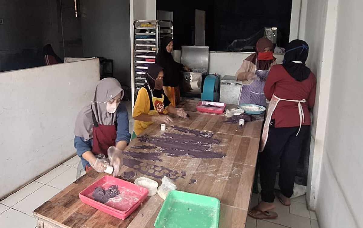 Berbekal Pinjaman Modal dan Pendampingan BRI, Perempuan Tangguh Ini Dirikan Kelompok Wanita Tani di Kaki Gunung Ciremai