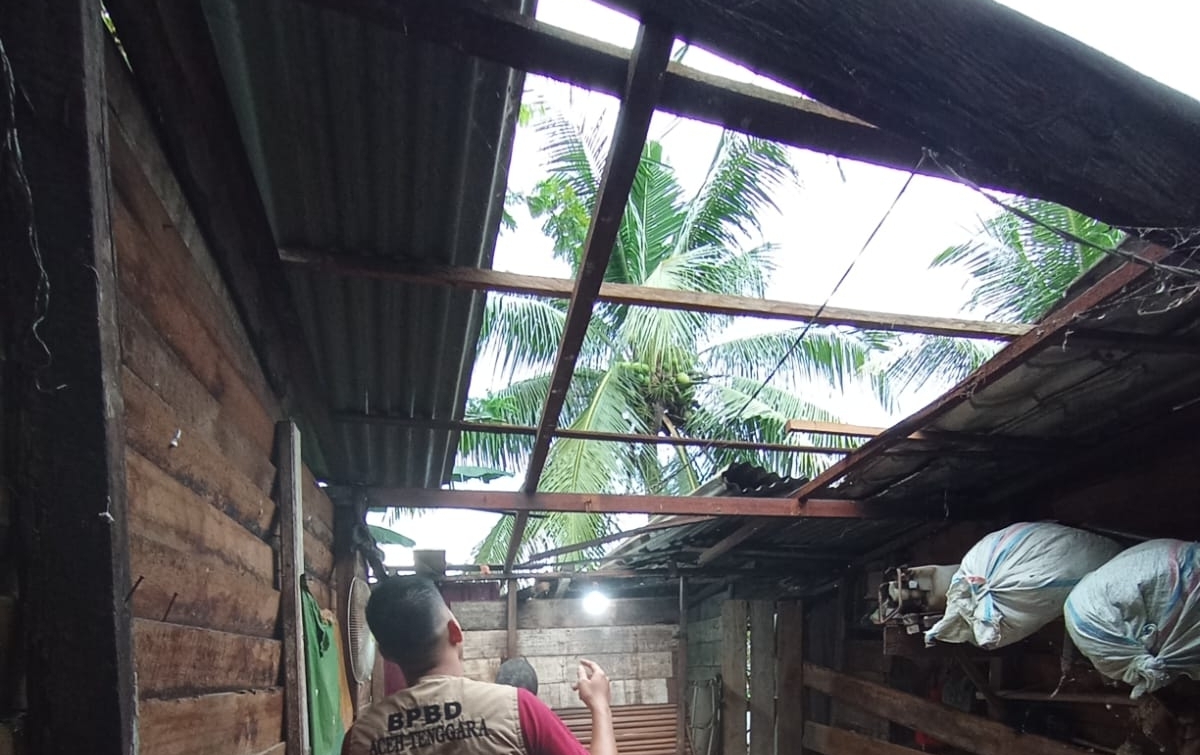 14 Rumah di Aceh Tenggara Rusak Diterjang Angin Puting Beliung