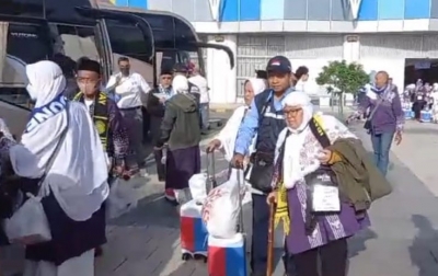 Info Haji 2025: Layanan Munakosah Asrama Haji dan Fast Track Permudah Ratusan Ribu Jemaah