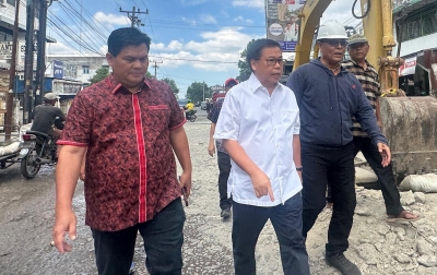 Apresiasi Perbaikan Jalan Sunggal, Sofyan Tan Berharap Dapat Selesai Tepat Waktu