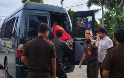 Diduga Korupsi Dana Desa, Kejari Palas Tahan Kepala Desa Situmbaga Kecamatan Dolok