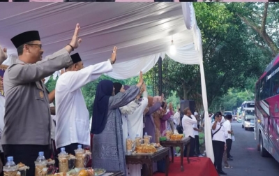 Bupati Afandin Lepas 464 Jemaah Calon Haji Langkat ke Asrama Haji Medan