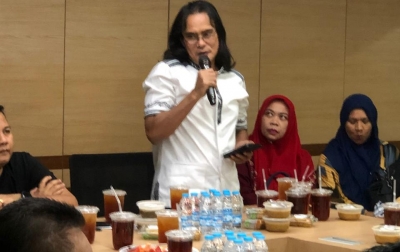 Halangi Tugas Wartawan   FWP Minta Gubsu Evaluasi Tim Melekat