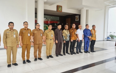 Medan Jadi Percontohan Nasional: Rico Waas Gerakkan Perlindungan Pekerja Rentan