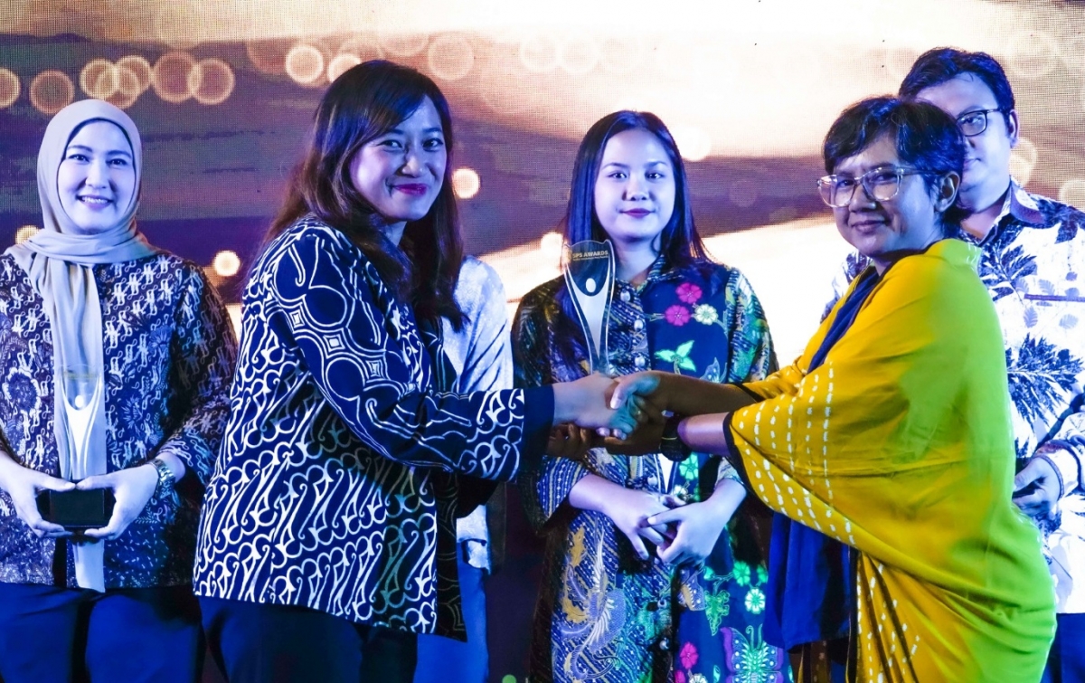 Komitmen Keterbukaan Informasi, Website Korporasi PTP Nonpetikemas Raih Silver Winner
