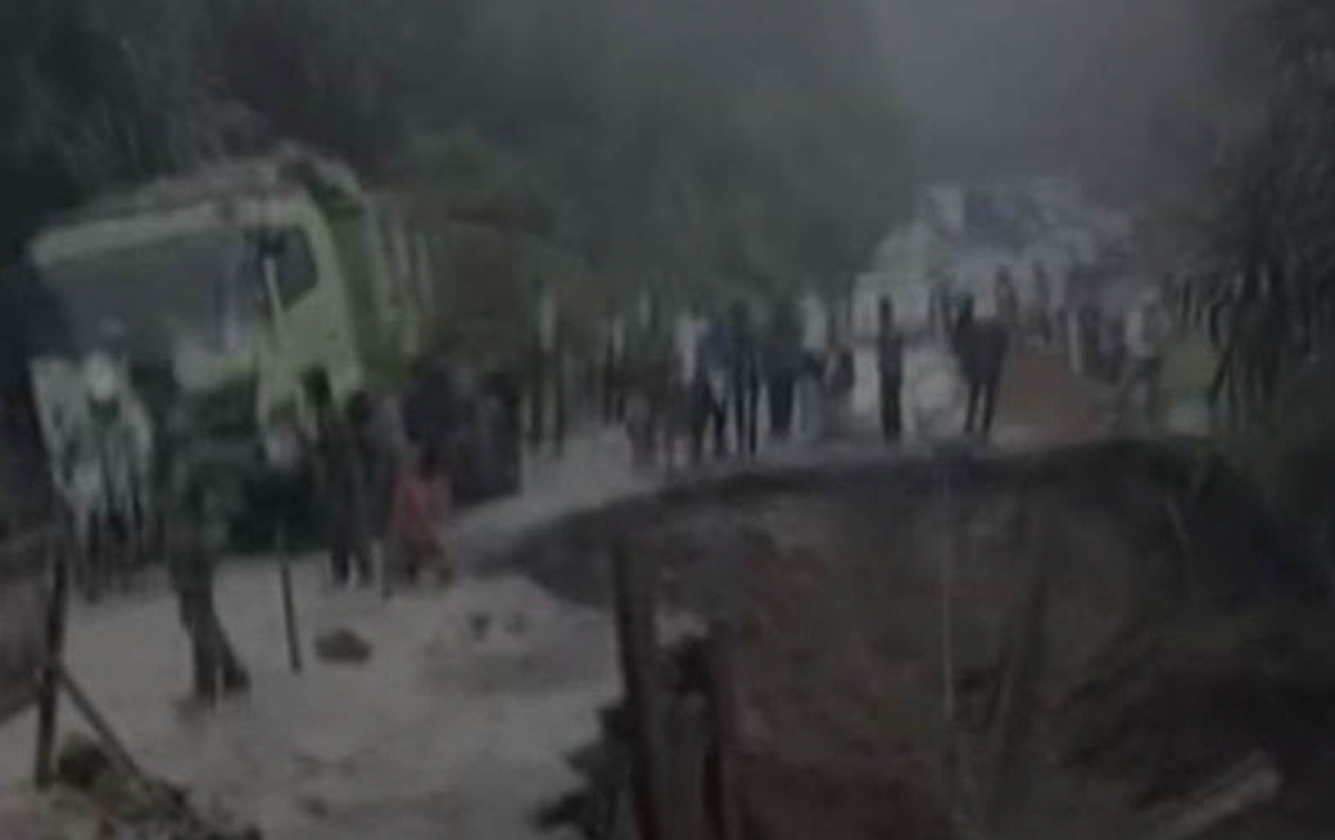 Jalan Lae Pondom Longsor, Akses Dialihkan dari Silalahi