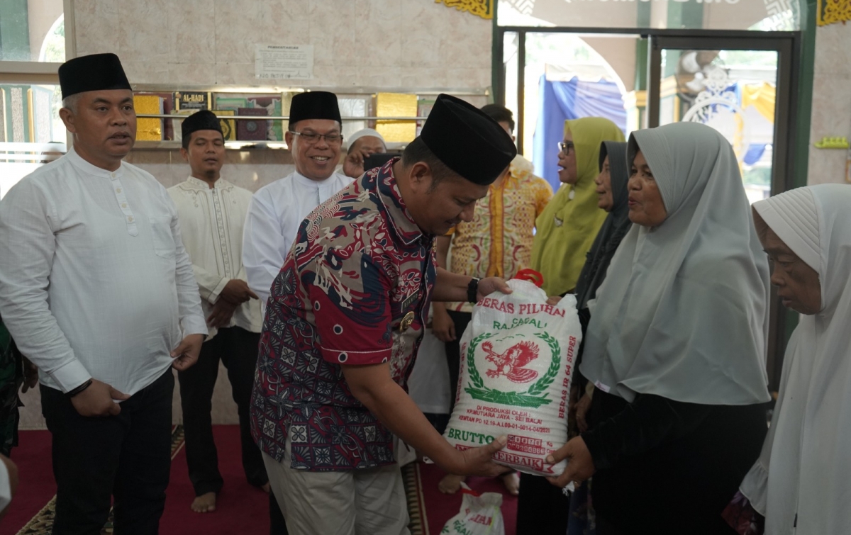 Wabup Asahan Hadiri Zikir dan Doa Akbar untuk Jemaah Haji