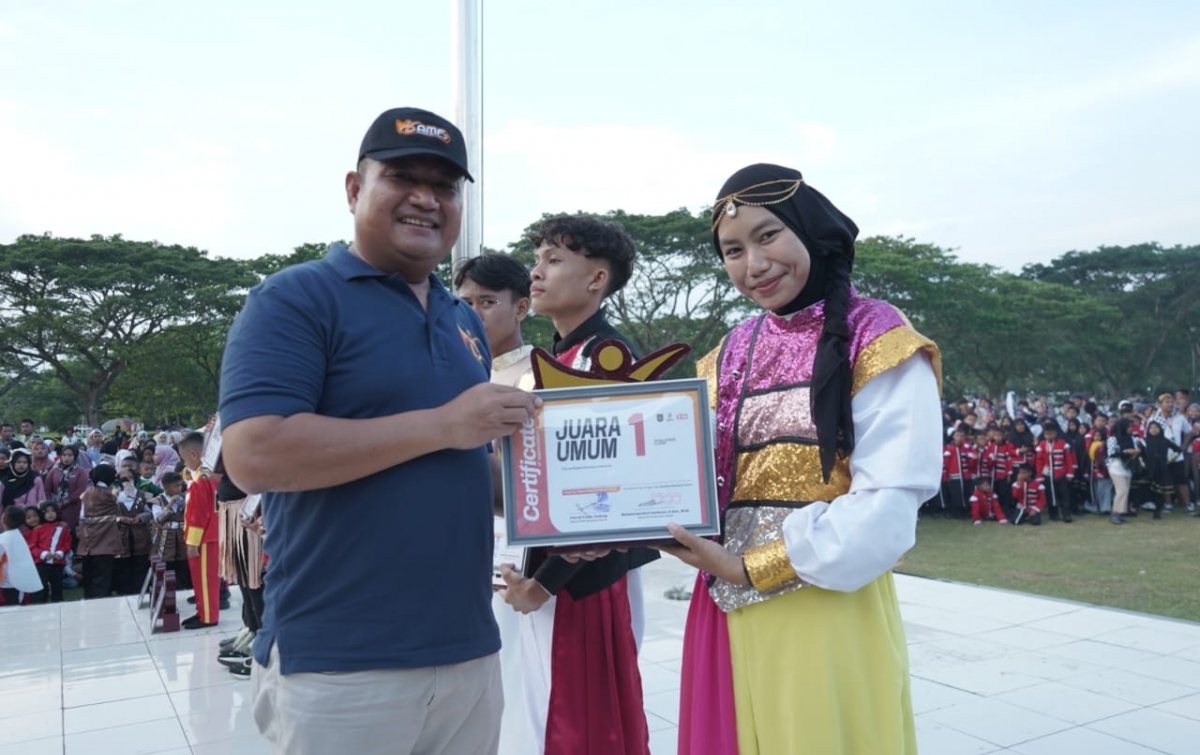 Wakil Bupati Asahan Tutup Marching Festival ke-III Tahun 2025