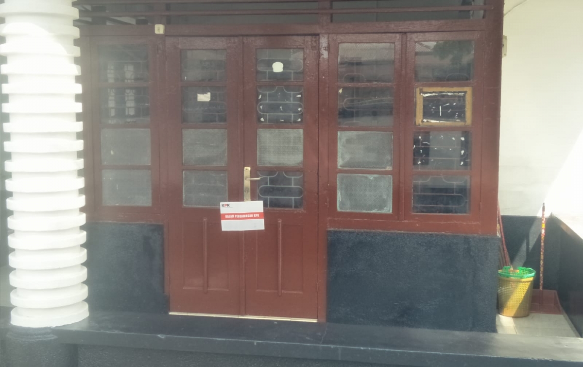 Kantor Kontraktor Besar di Padangsidimpuan Disegel KPK, Diduga Terkait OTT
