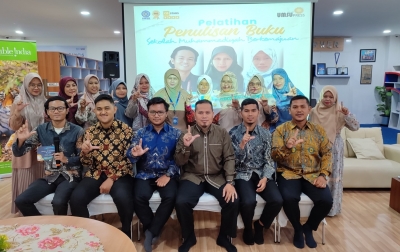 Tingkatkan Kompetensi Guru, UMSU Press Laksanakan Pelatihan Penulisan Buku