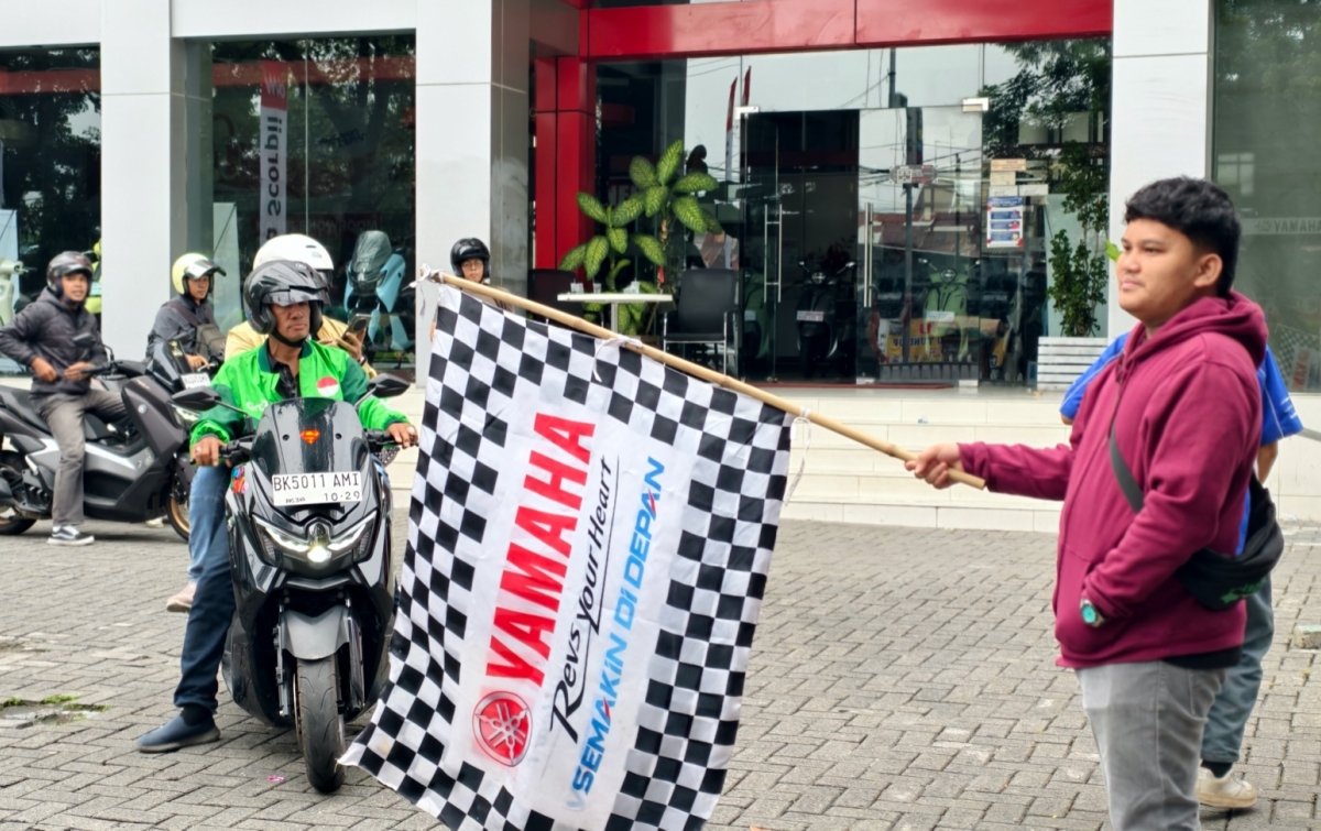 Pengemudi Ojek Online Yamaha MAXI Gelar Touring ke Pamah Simelir
