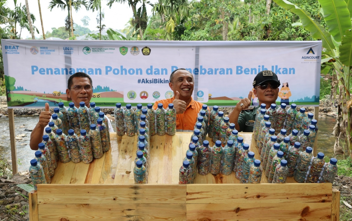 Agincourt Resources Gerakkan Aksi Ecobrick dari Hati: 10.000 Botol untuk Bumi